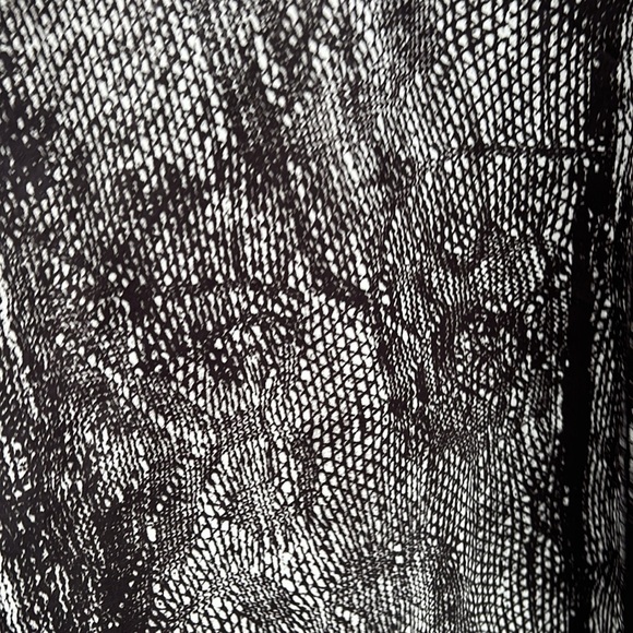 H&M Conscious Collection Racerback TankTop Sz 6 - Picture 6 of 7